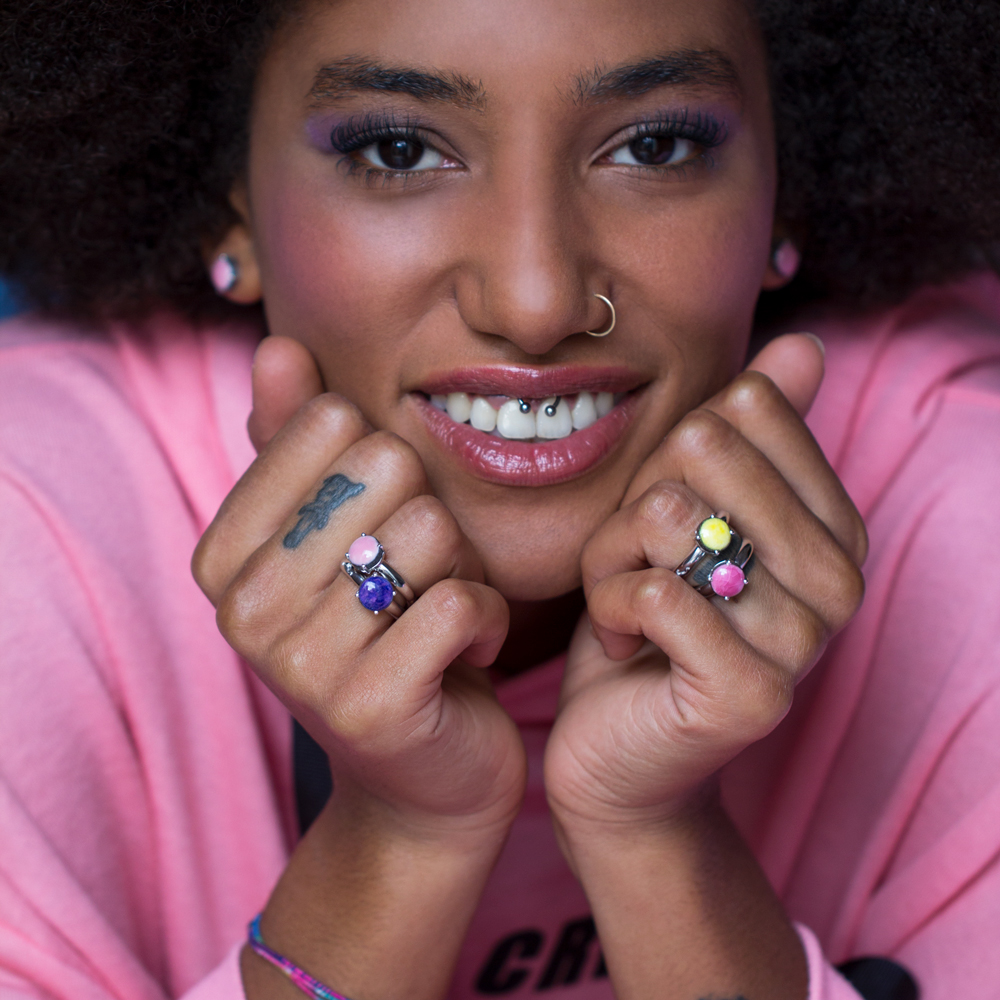 Anello una pietra fucsia Letizia Cavallaro
